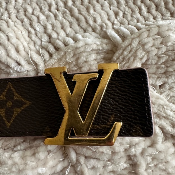 Louis Vuitton 30 mm reversible belt size 90.  Brown and pink.  Practically new! - Picture 6 of 8